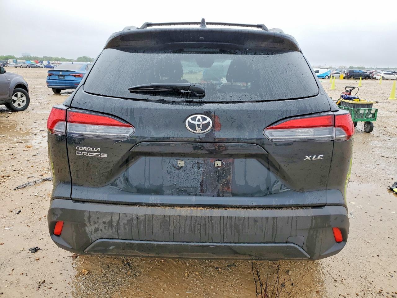 2024 Toyota Corolla Cross Xle - Фото 6