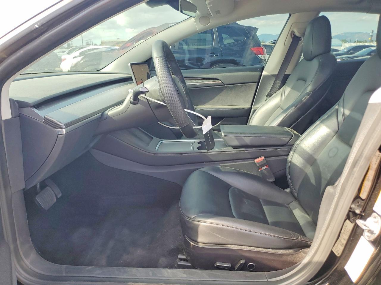 2022 Tesla Model 3 - Фото 7