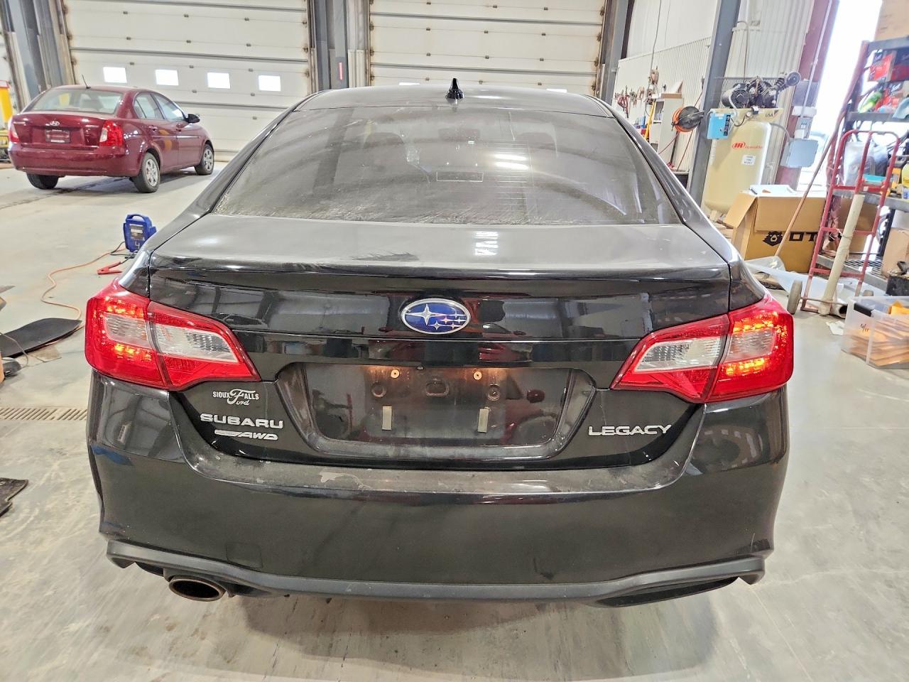 2019 Subaru Legacy 2.5I Premium - Фото 6