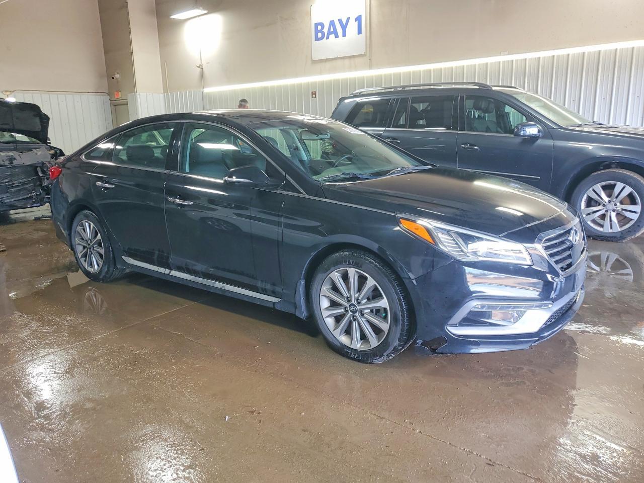 2016 Hyundai Sonata Limited - Image 4