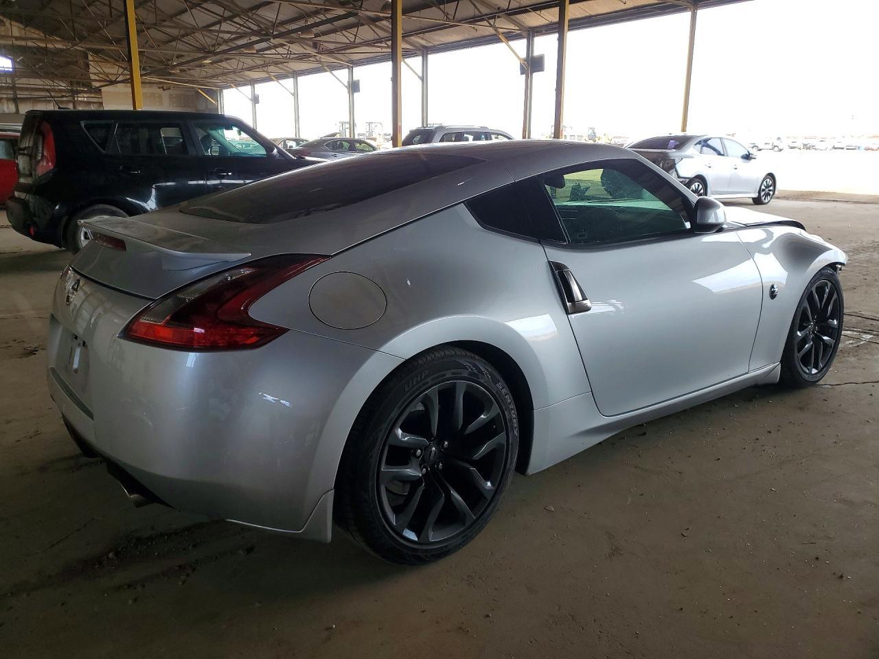 2020 Nissan 370Z Base - Фото 3