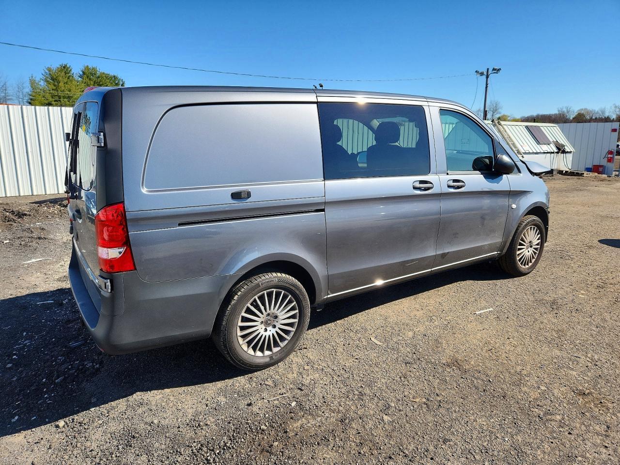 2023 Mercedes-Benz Metris - Image 3