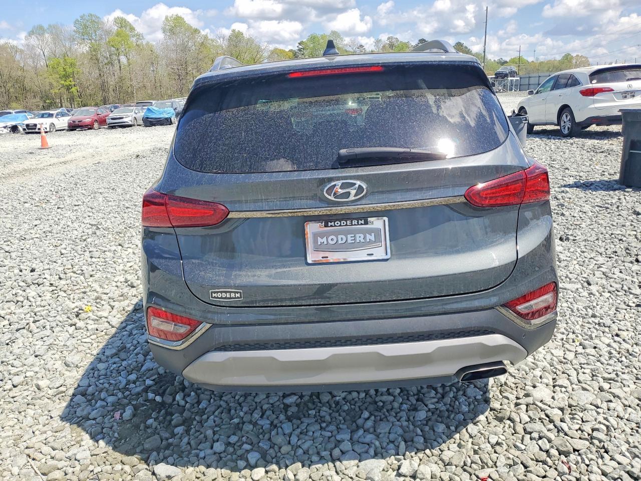 2020 Hyundai Santa Fe Limited - Image 6