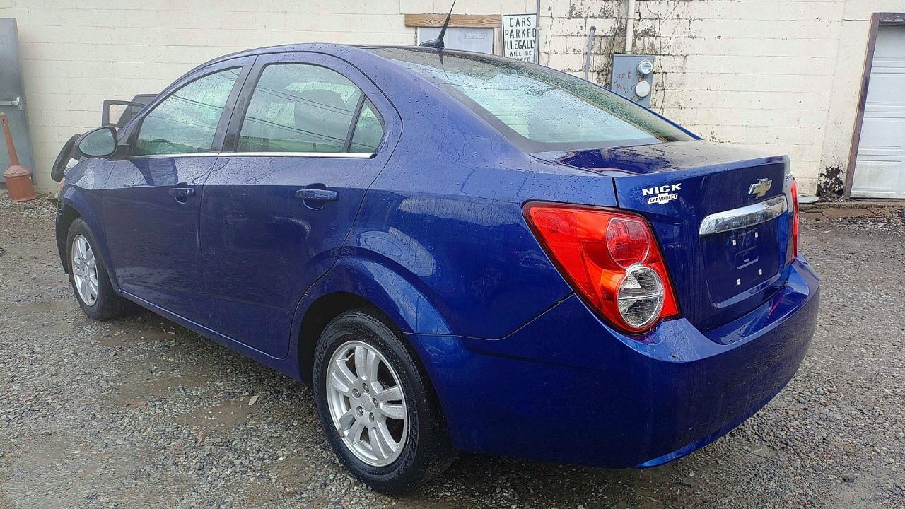 2013 Chevrolet Sonic Lt - Image 3