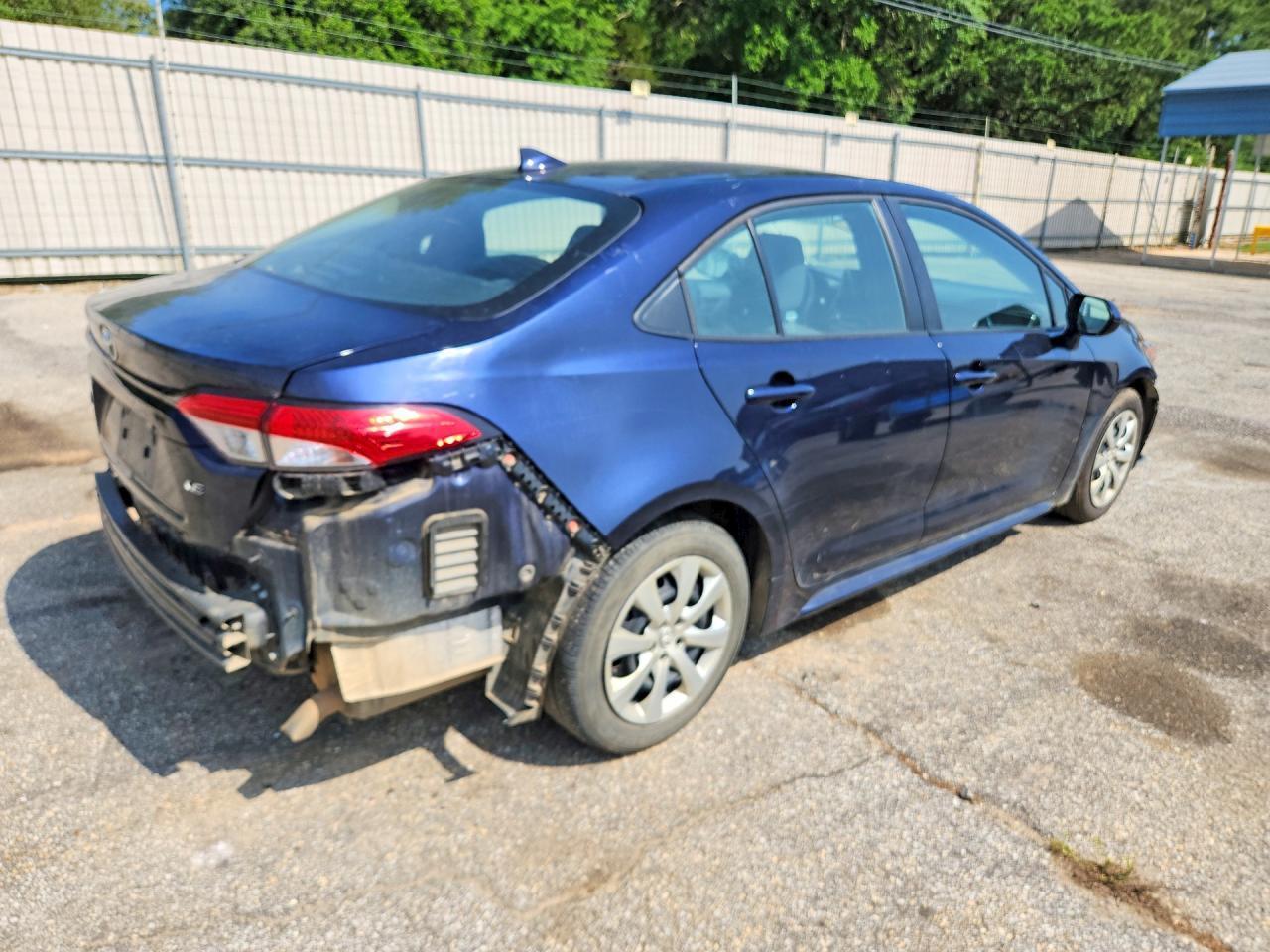 2023 Toyota Corolla Le - Image 3