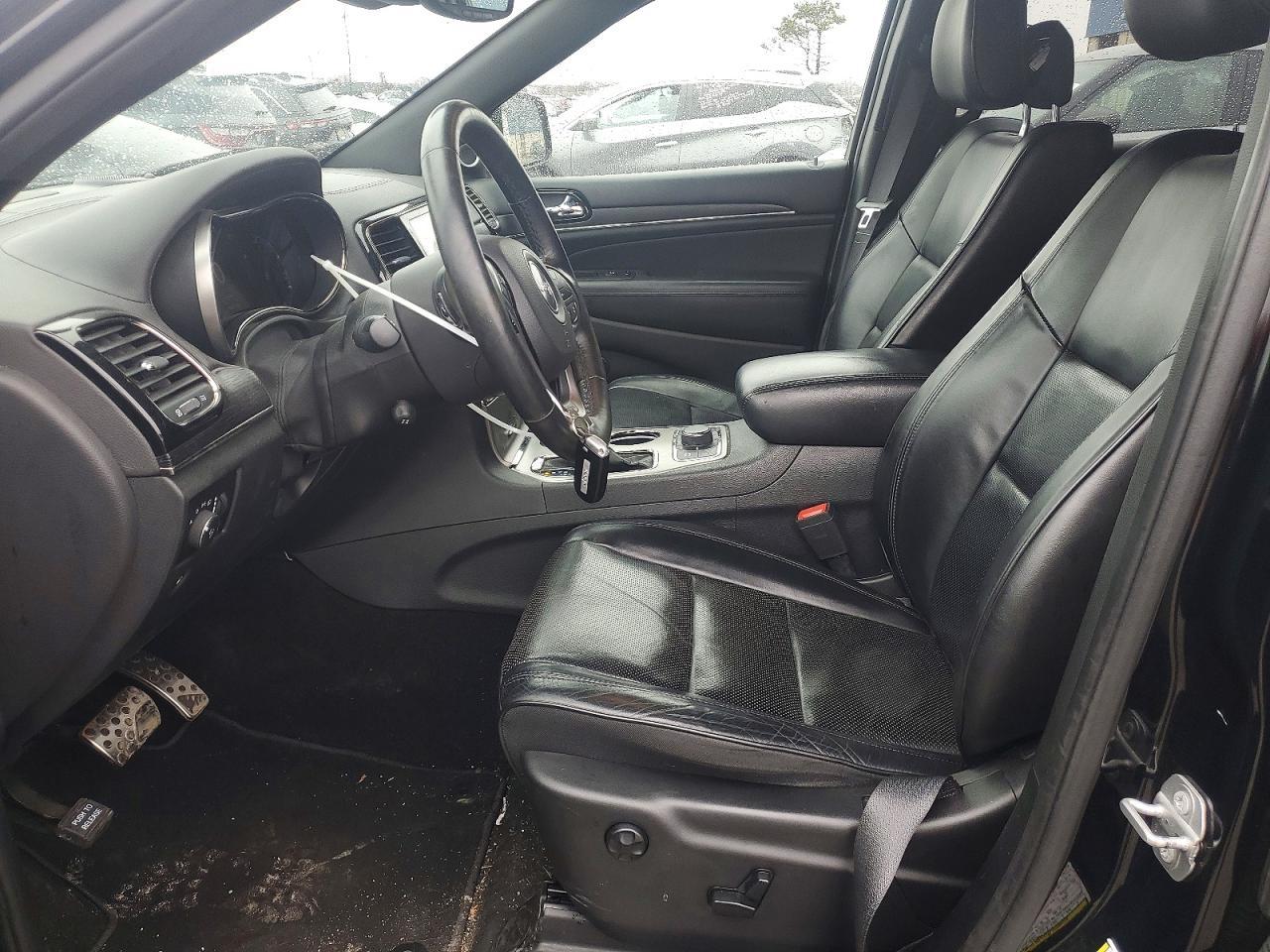 2019 Jeep Grand Cherokee Overland - Image 7