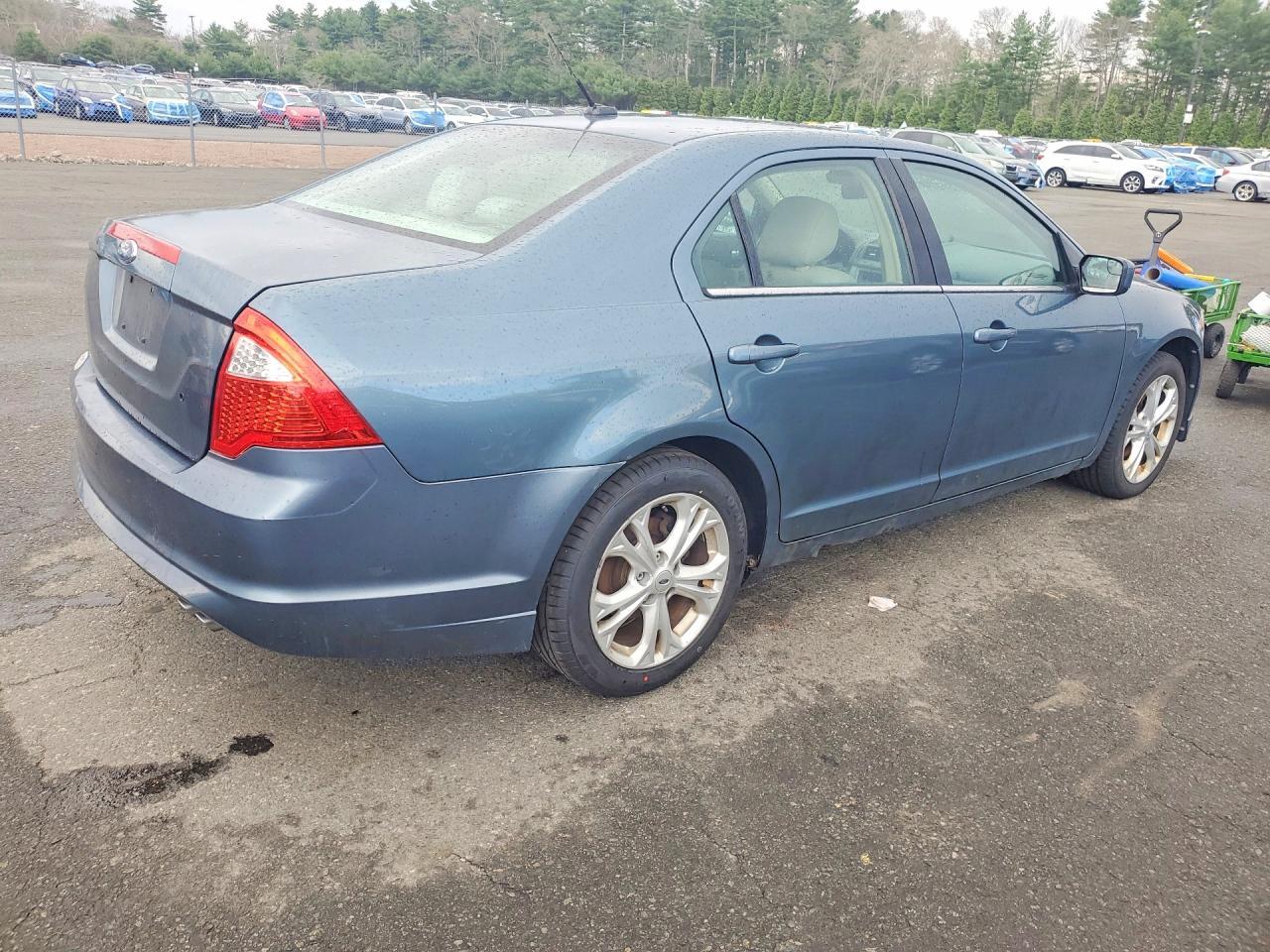 2012 Ford Fusion Se - Фото 3