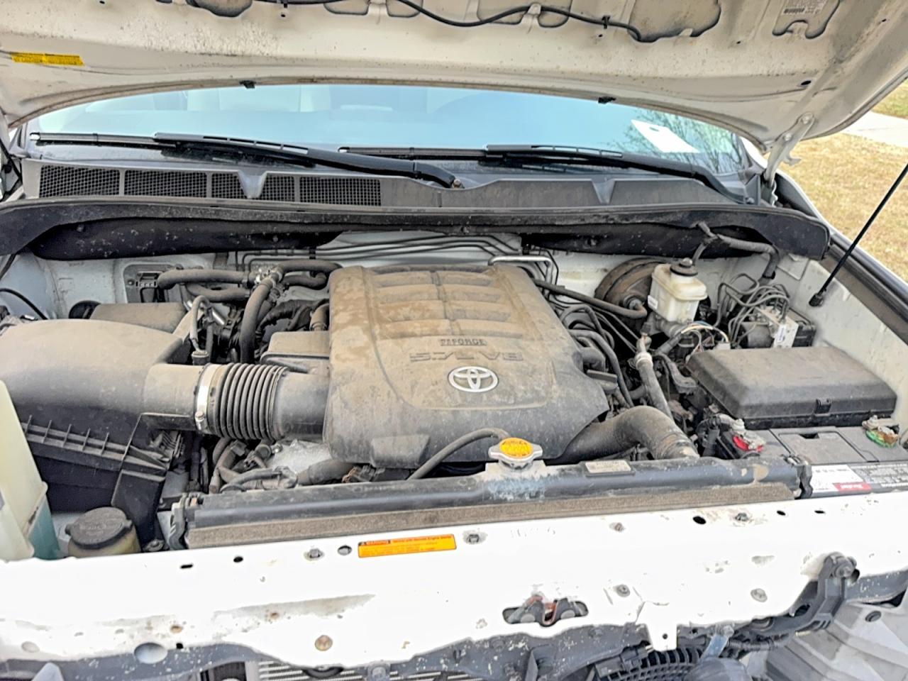 2014 Toyota Sequoia Platinum - Image 7