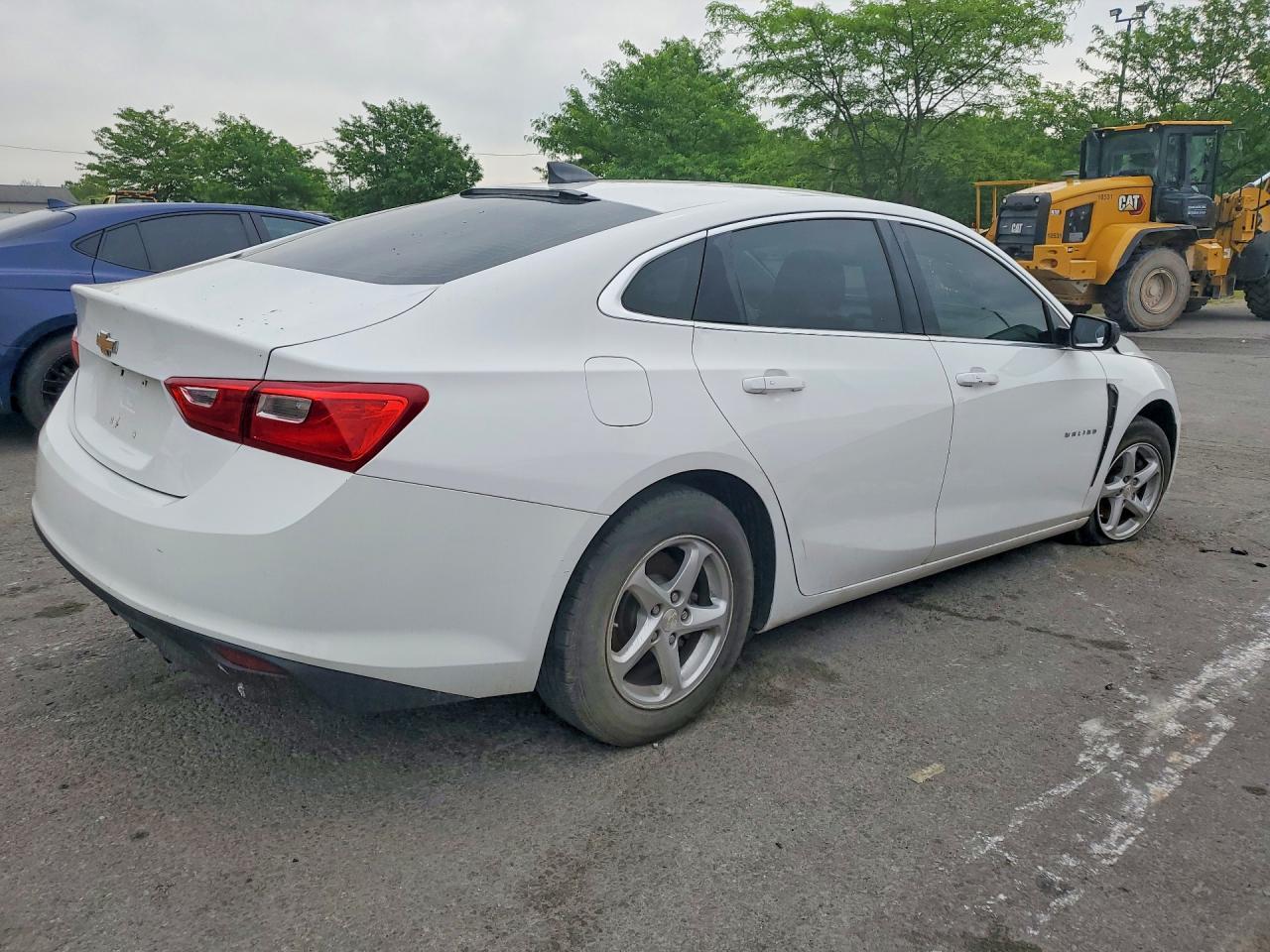 2018 Chevrolet Malibu Ls - Фото 3