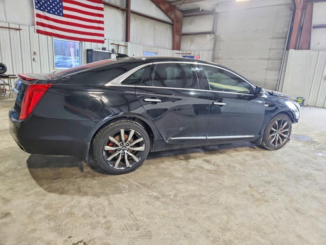 2017 Cadillac Xts Luxury - Image 3