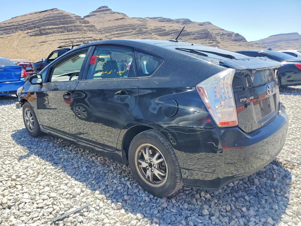 2010 Toyota Prius Iii - Фото 2