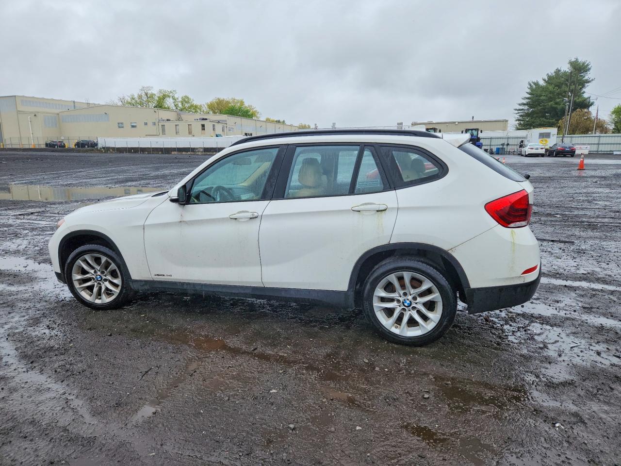 2015 BMW X1 xDrive28I - Фото 2