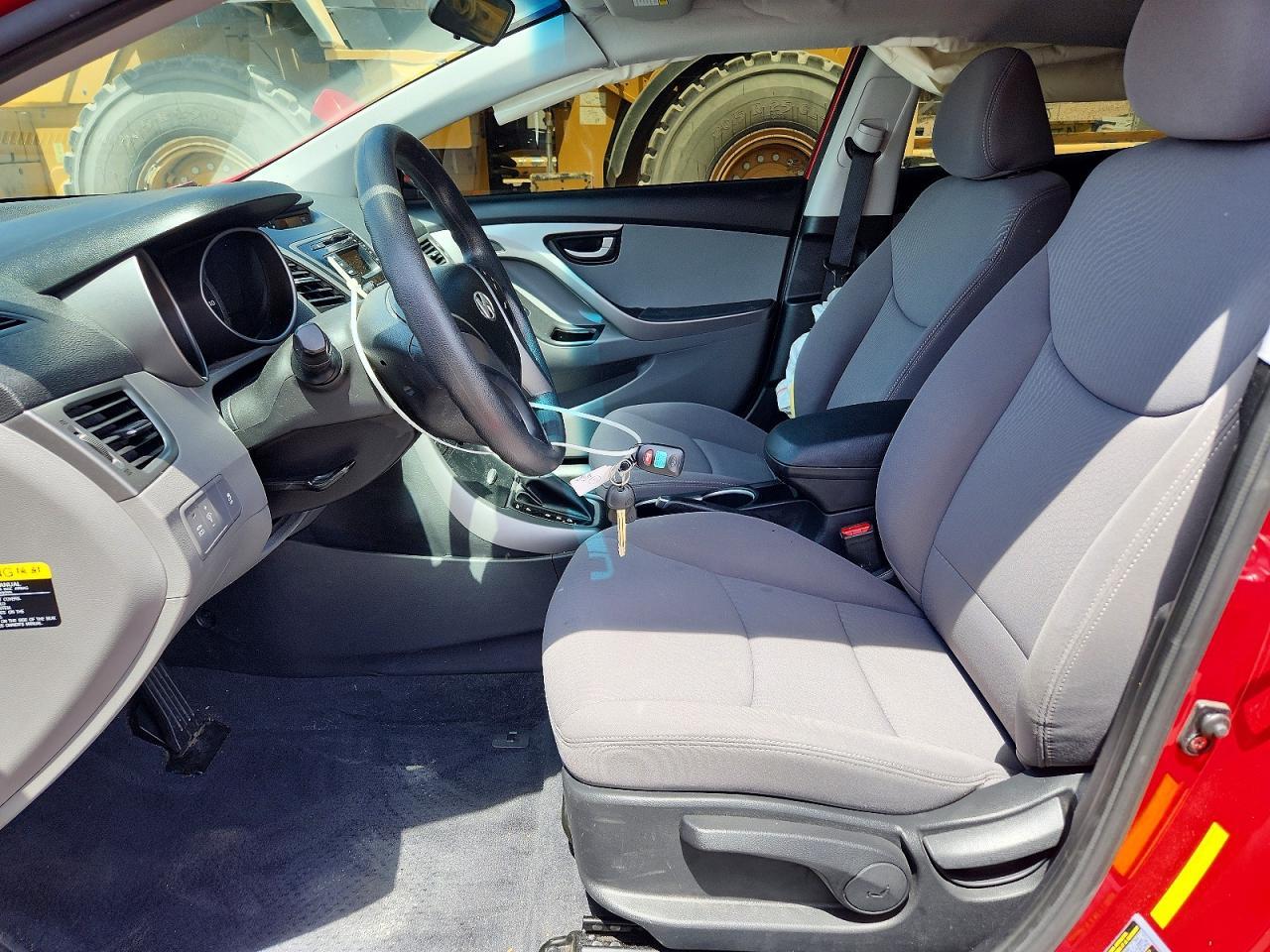 2014 Hyundai Elantra Se - Фото 7