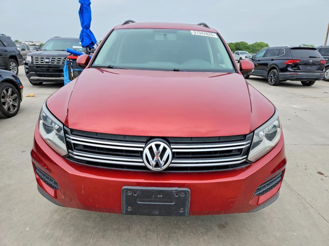 2015 Volkswagen Tiguan S - Image 5