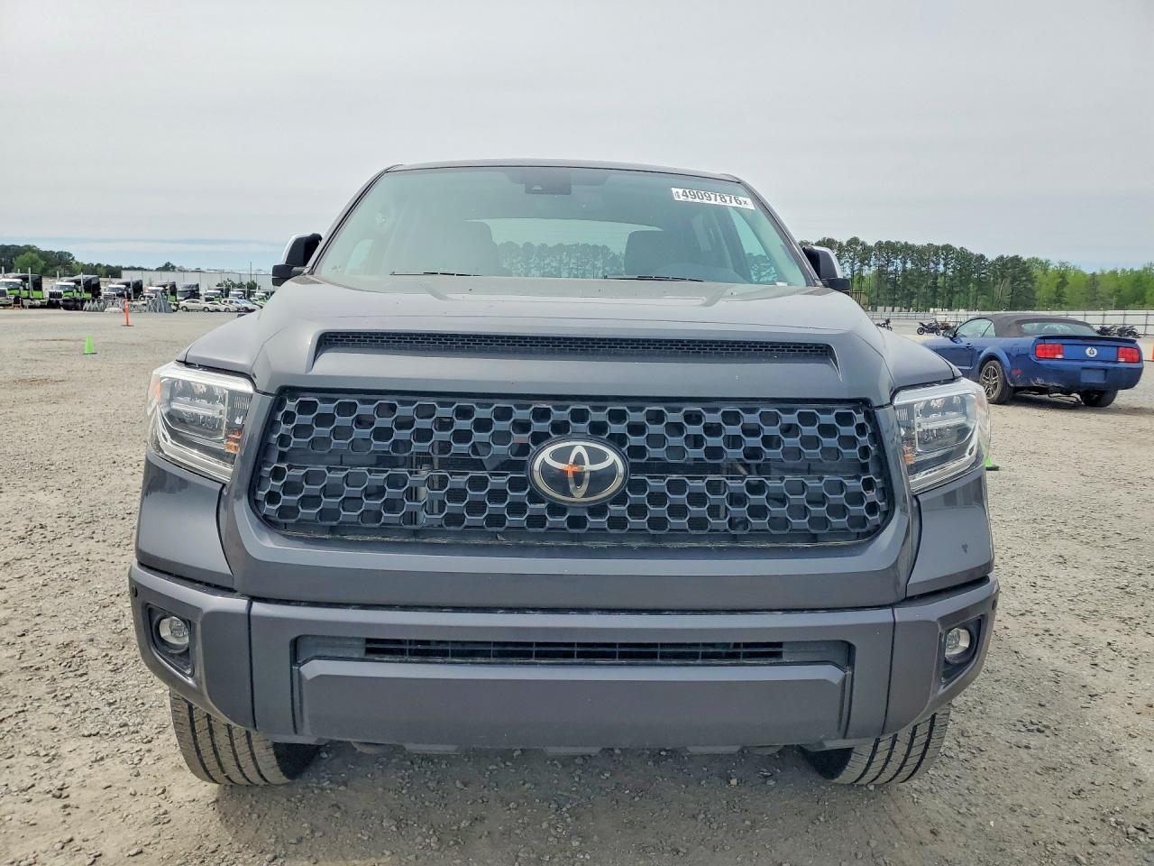 2021 Toyota Tundra Platinum - Фото 5