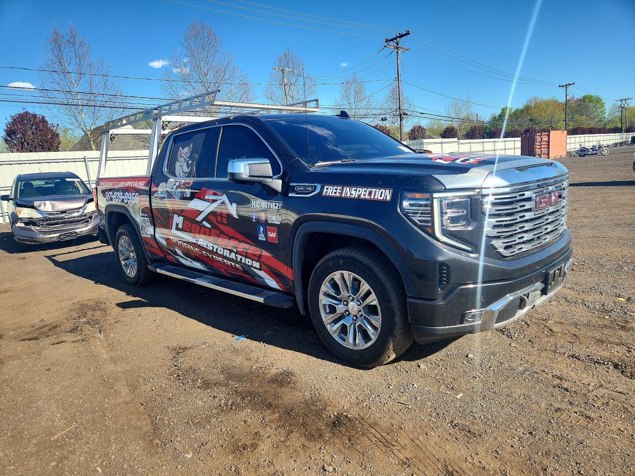 2023 GMC Sierra K1500 Denali - Image 4