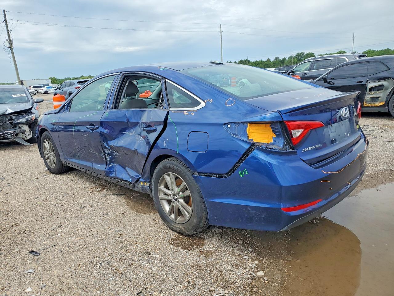 2016 Hyundai Sonata Se - Фото 2