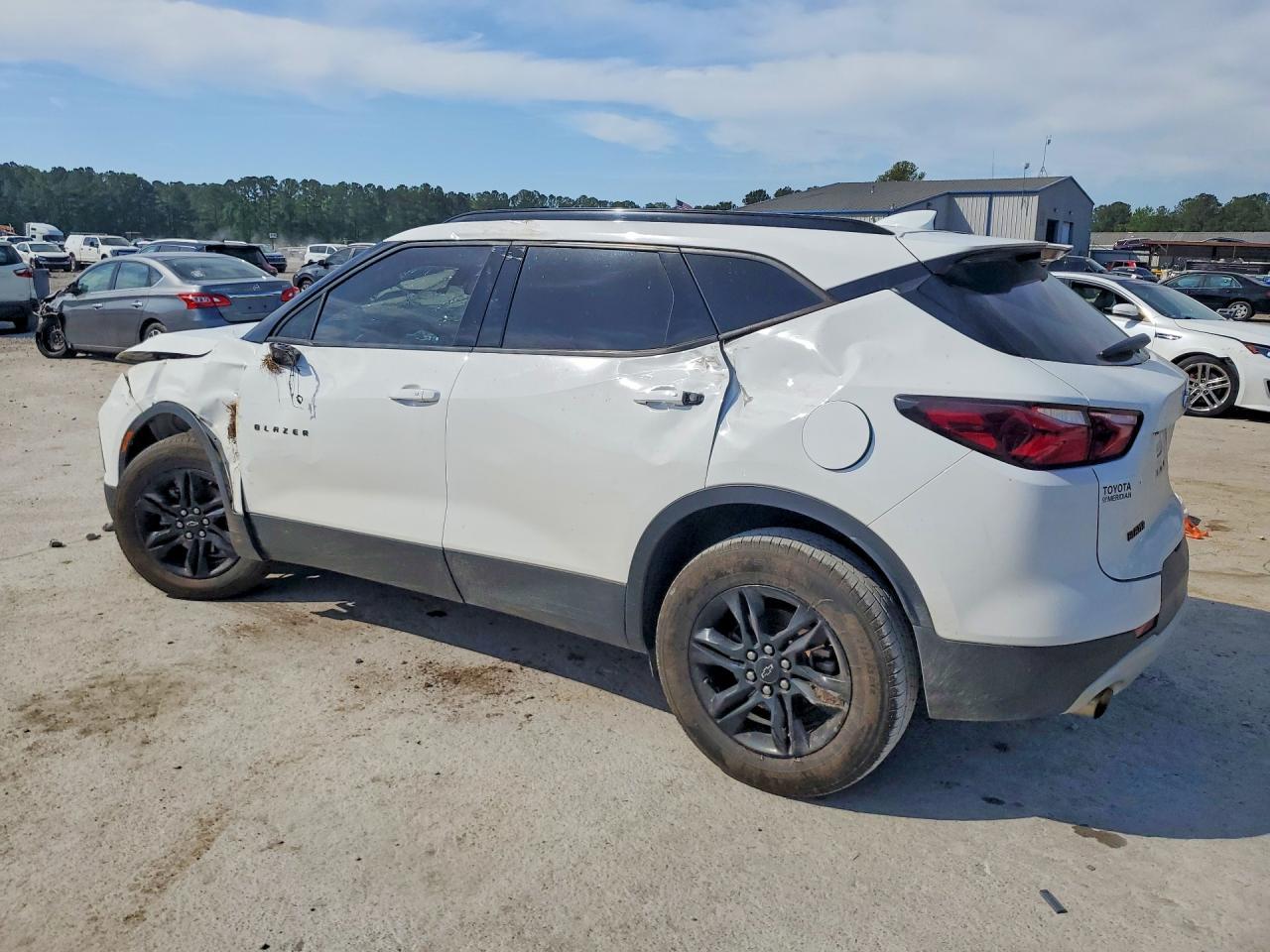 2021 Chevrolet Blazer 1Lt - Фото 2