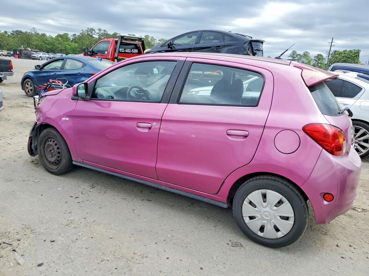 2015 Mitsubishi Mirage De - Фото 2