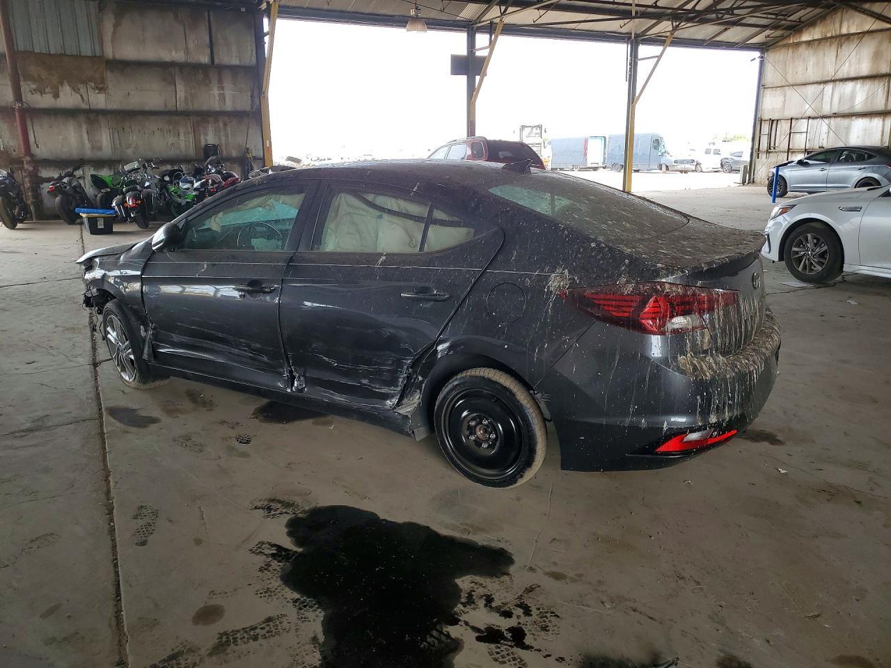 2020 Hyundai Elantra Value Edition - Image 2