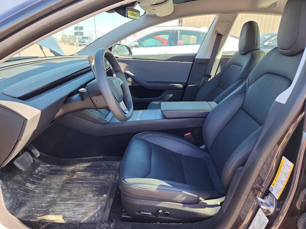 2026 Tesla 3 - Фото 7
