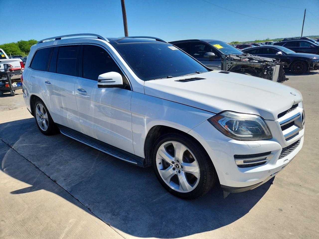 2014 Mercedes Benz Gl 450 4Matic - Image 4