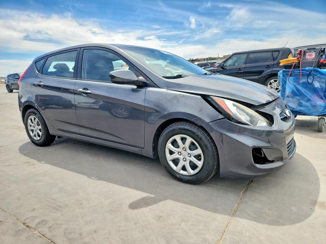 2013 Hyundai Accent Gs - Image 4