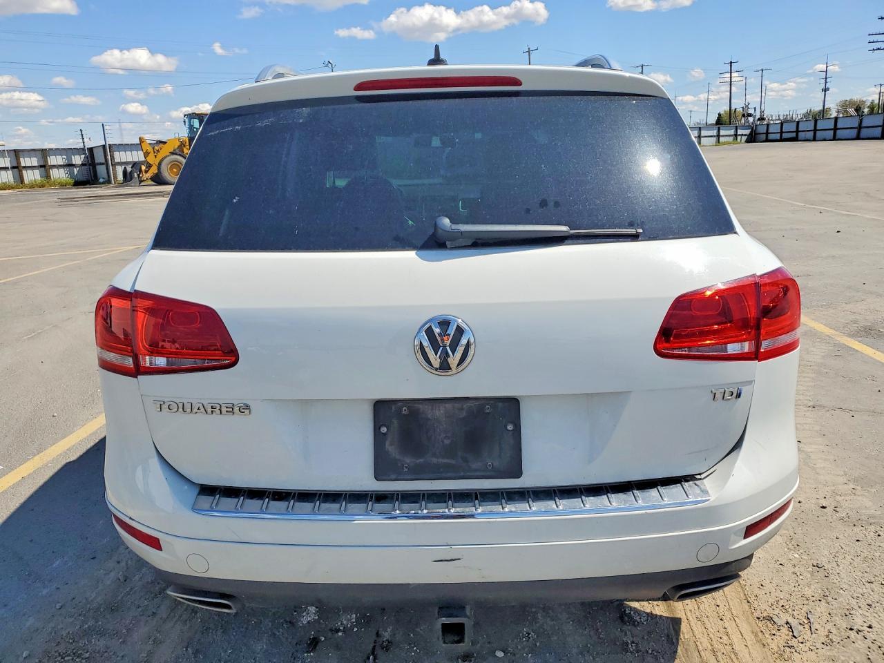 2012 Volkswagen Touareg V6 Tdi - Image 6