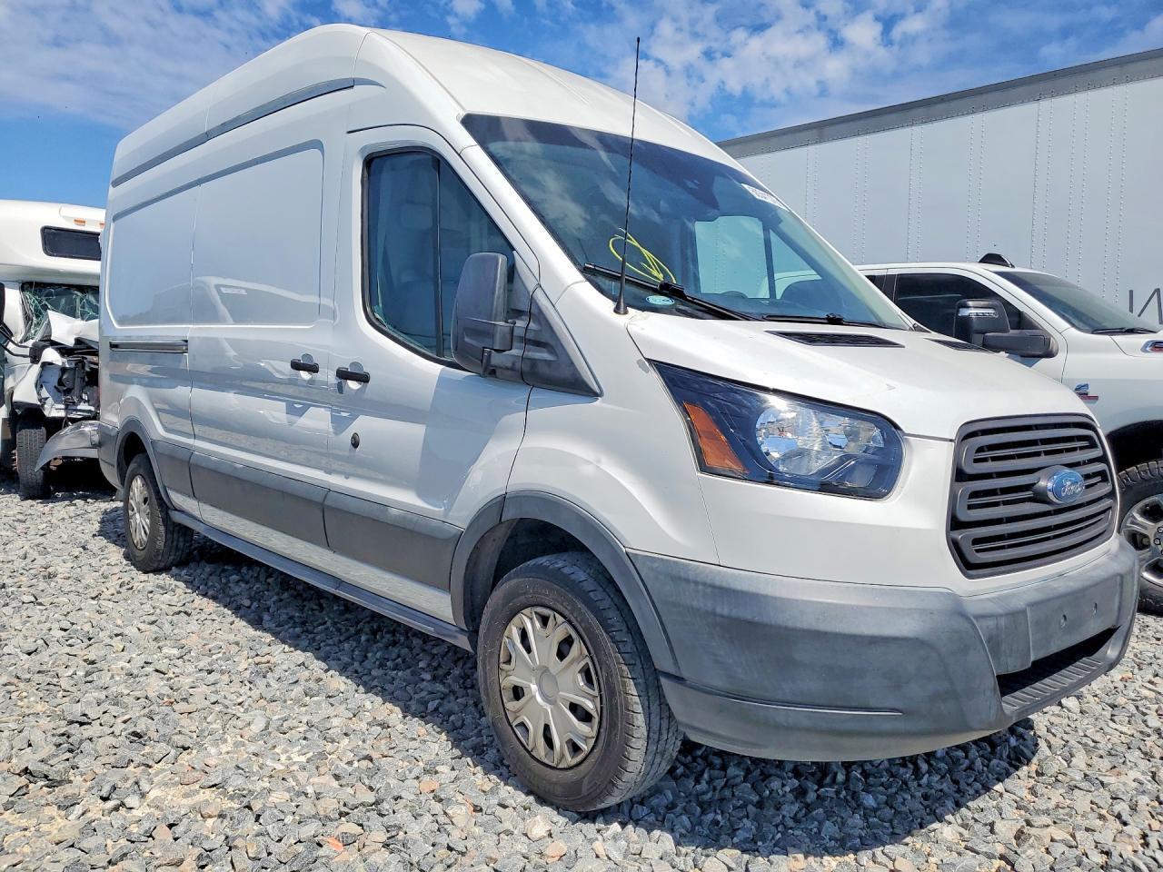 2017 Ford Transit T-250 - Фото 4