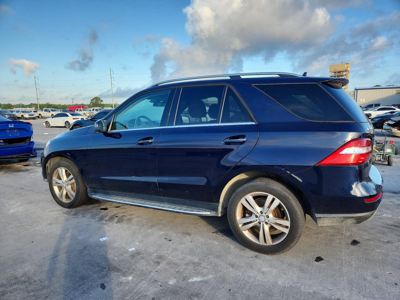 2013 Mercedes-Benz Ml 350 Bluetec - Фото 2
