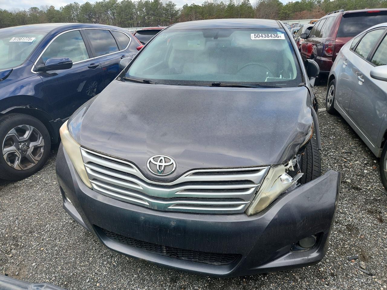 2010 Toyota Venza - Image 5