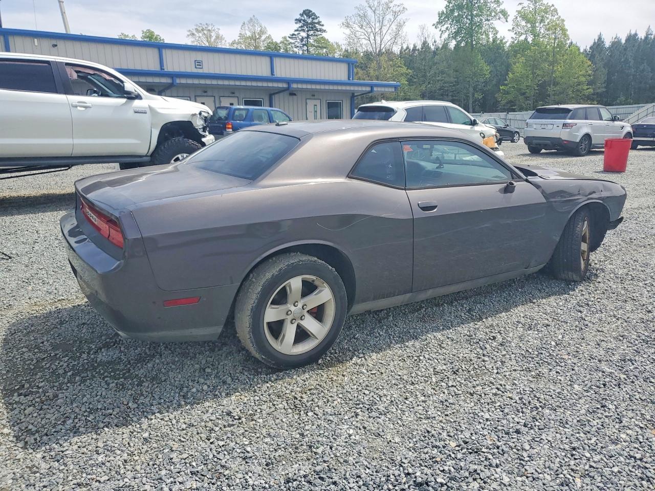 2014 Dodge Challenger Sxt - Фото 3