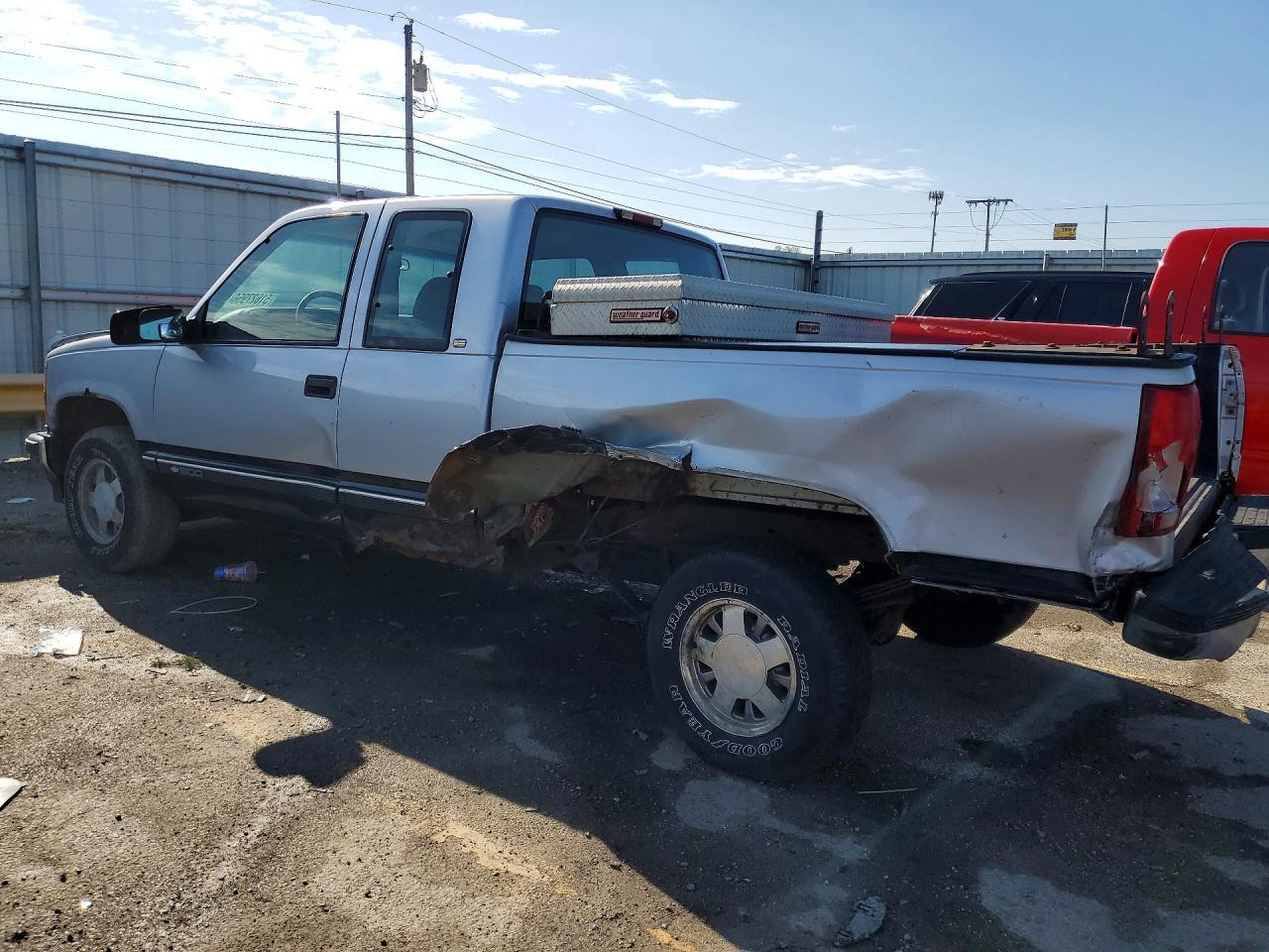1997 Chevrolet Gmt-400 C1500 - Фото 2