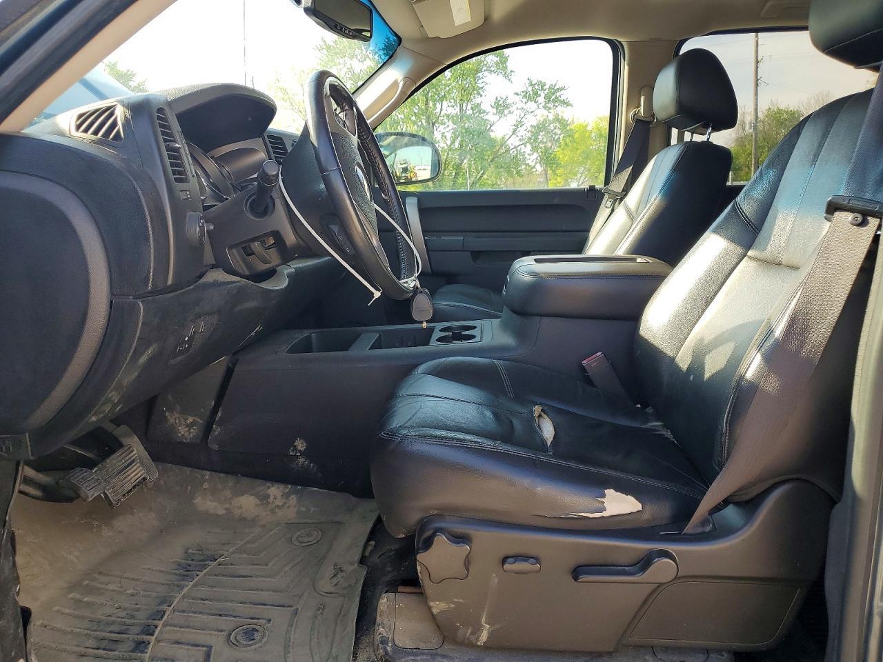 2010 Chevrolet Silverado K1500 Lt - Image 7