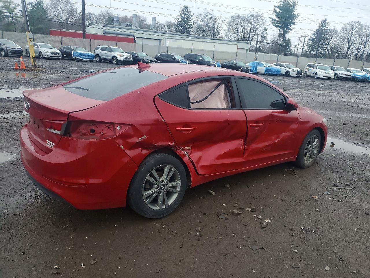 2018 Hyundai Elantra Sel - Фото 3