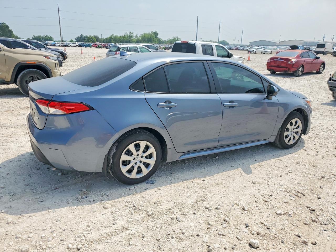 2026 Toyota Corolla Le - Фото 3