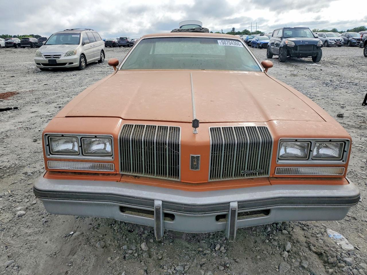 1977 Oldsmobile Cutlass Supreme - Image 5