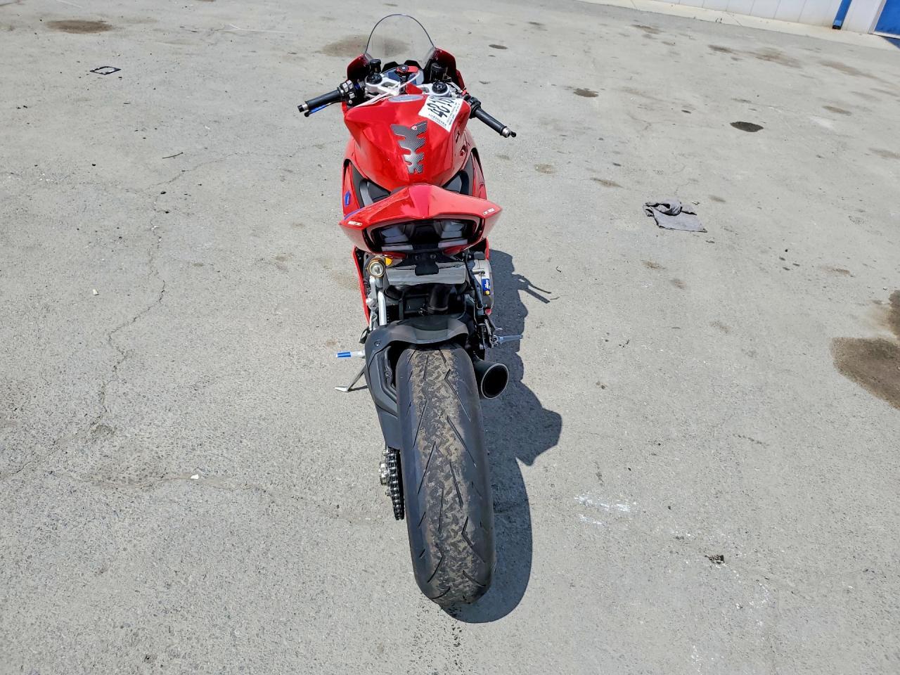 2022 Ducati Panigale V2 - Image 4