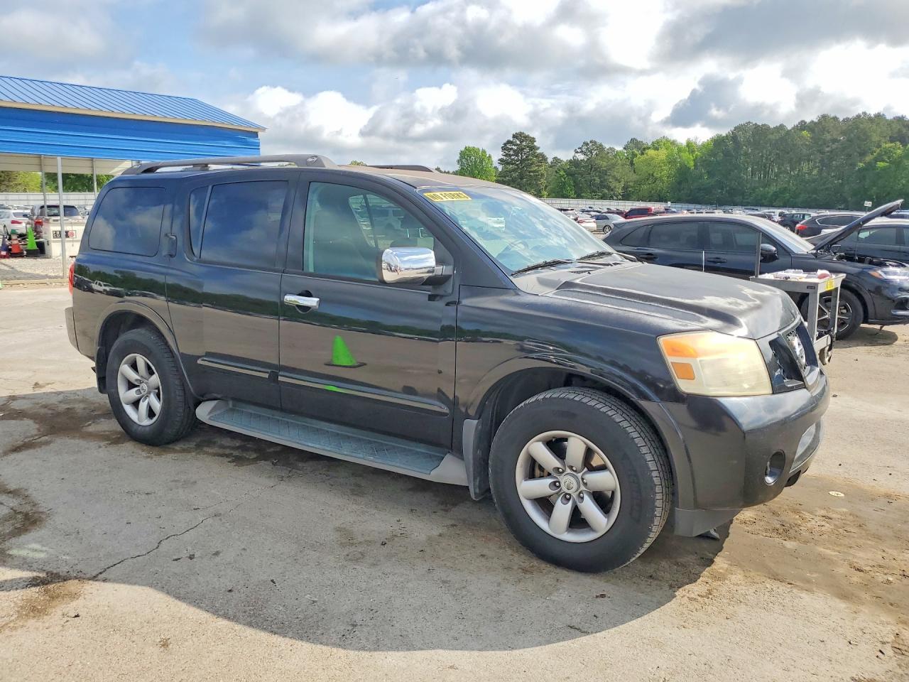 2010 Nissan Armada Se - Image 4