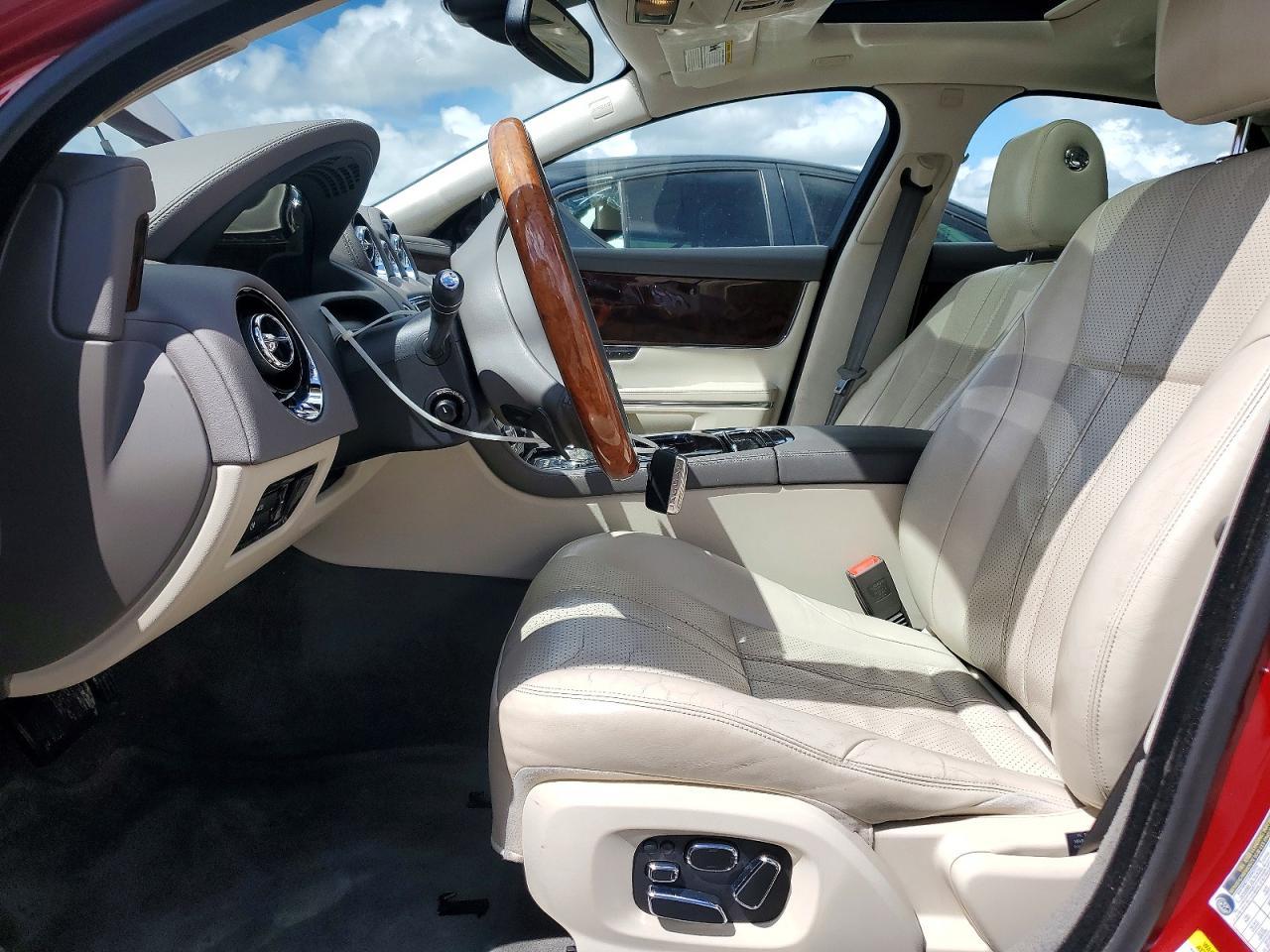 2014 Jaguar Xj - Фото 7
