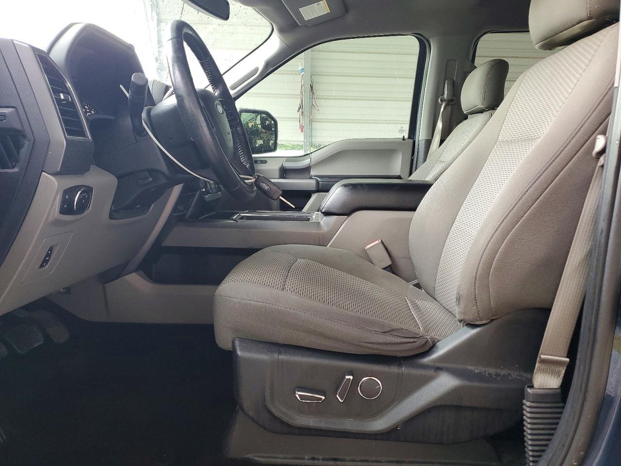 2017 Ford F150 Supercrew - Image 7