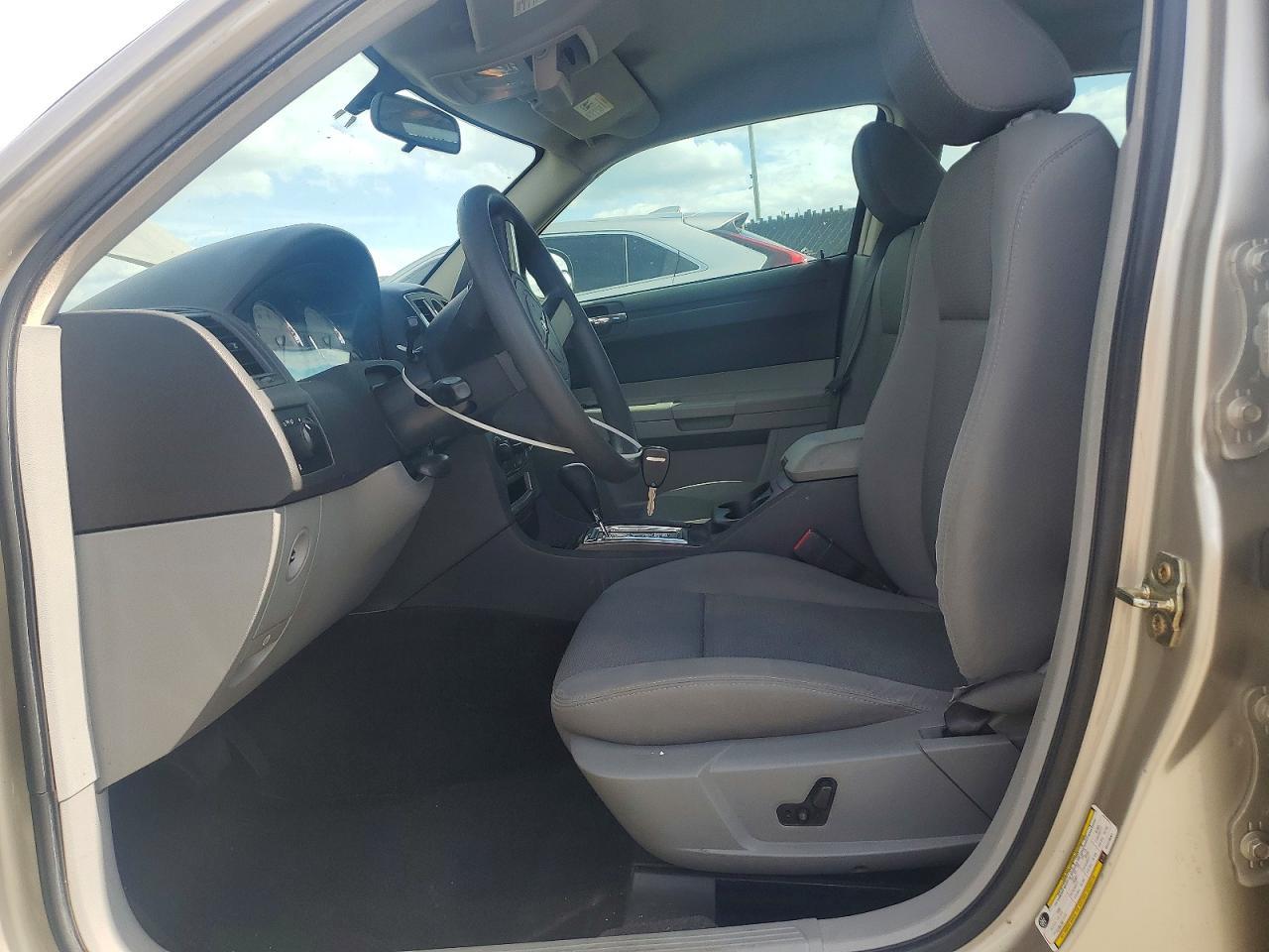 2006 Chrysler 300 - Фото 7