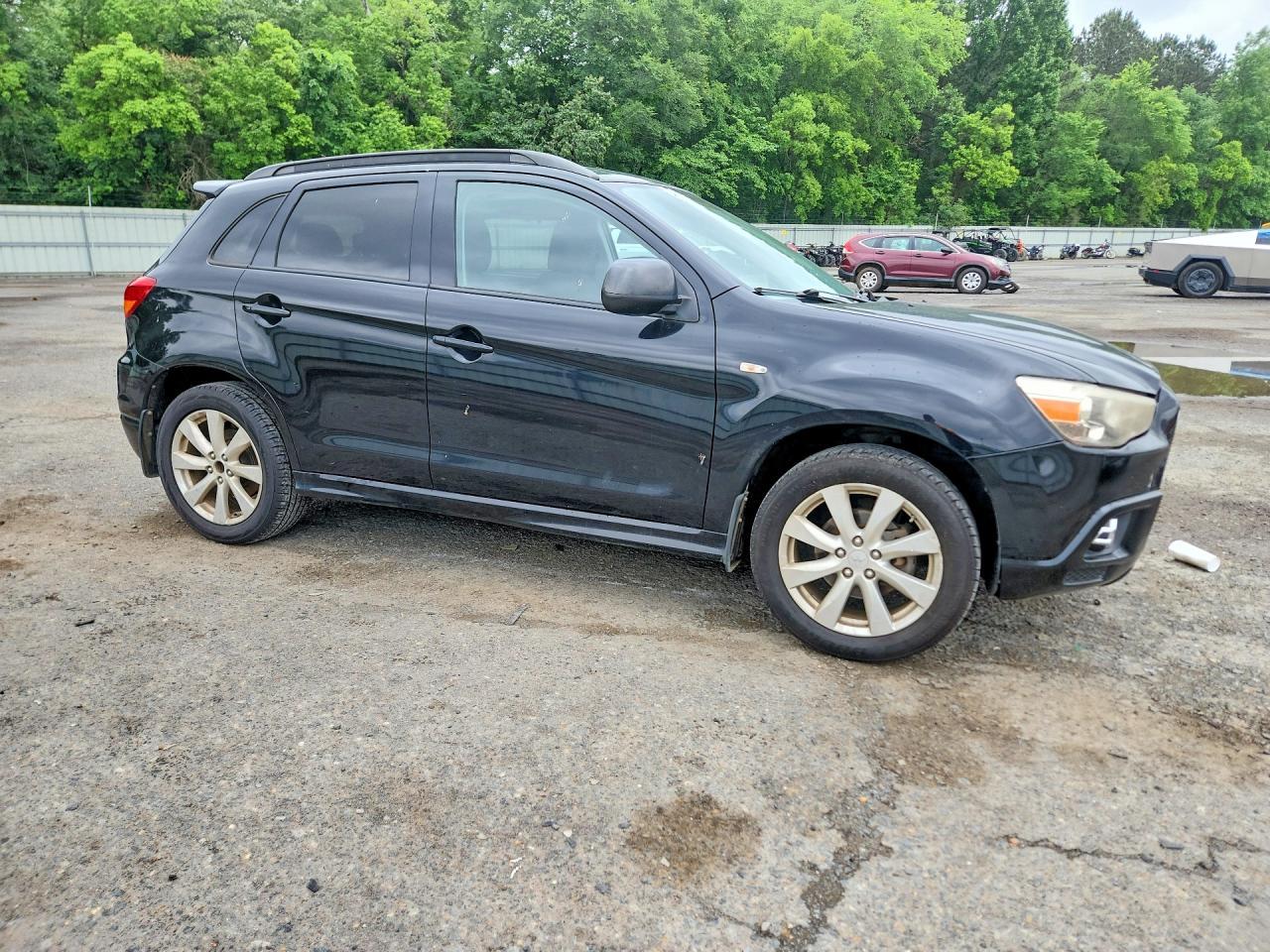2012 Mitsubishi Outlander Sport Se - Image 4