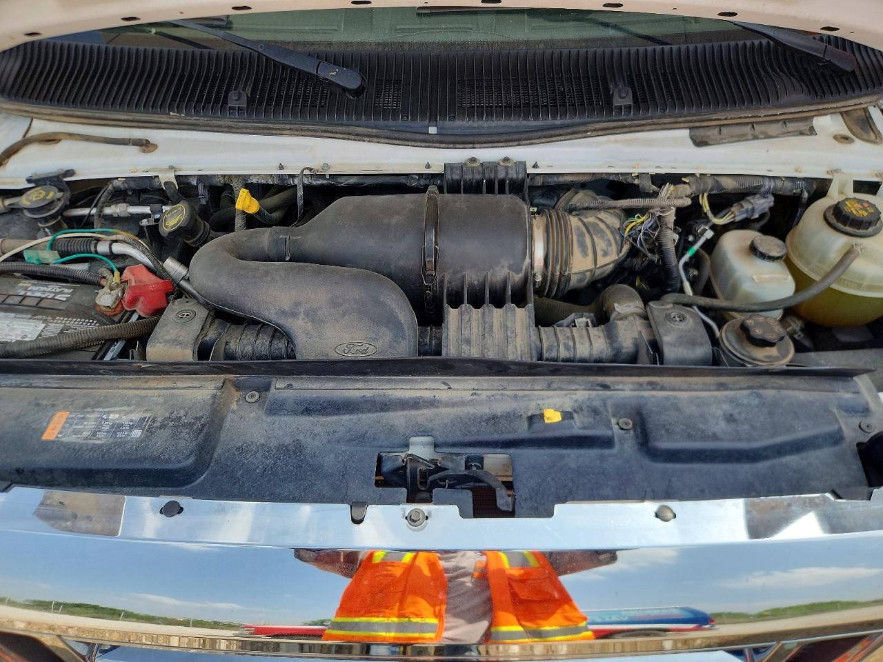 2019 Ford Econoline E450 Super Duty Cutaway Van - Фото 7