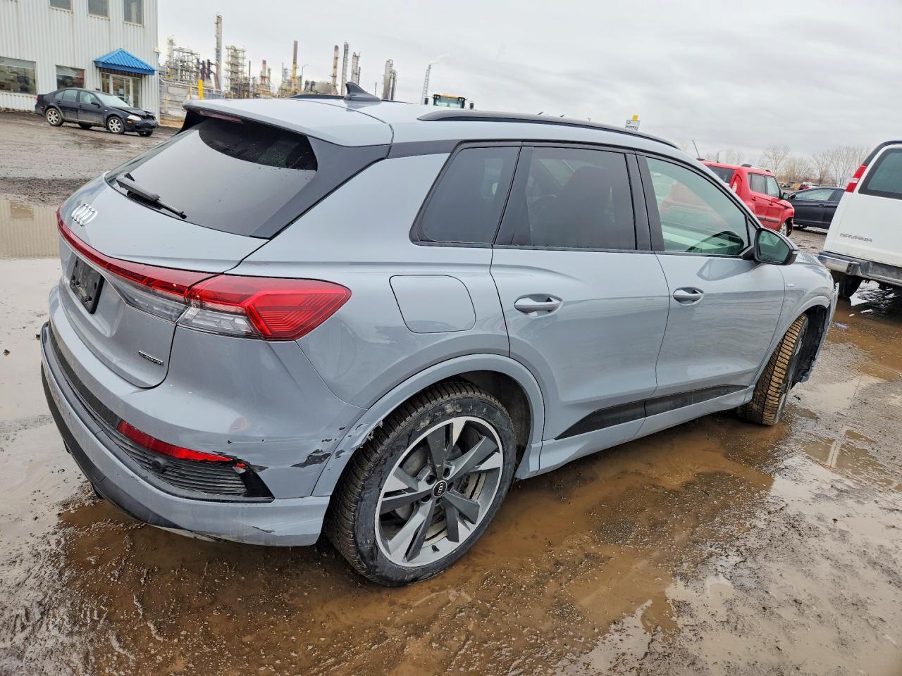 2024 Audi Q4 E-Tron Premium - Image 3