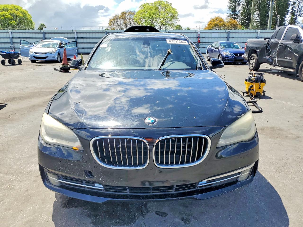 2015 BMW 740 Li - Фото 5