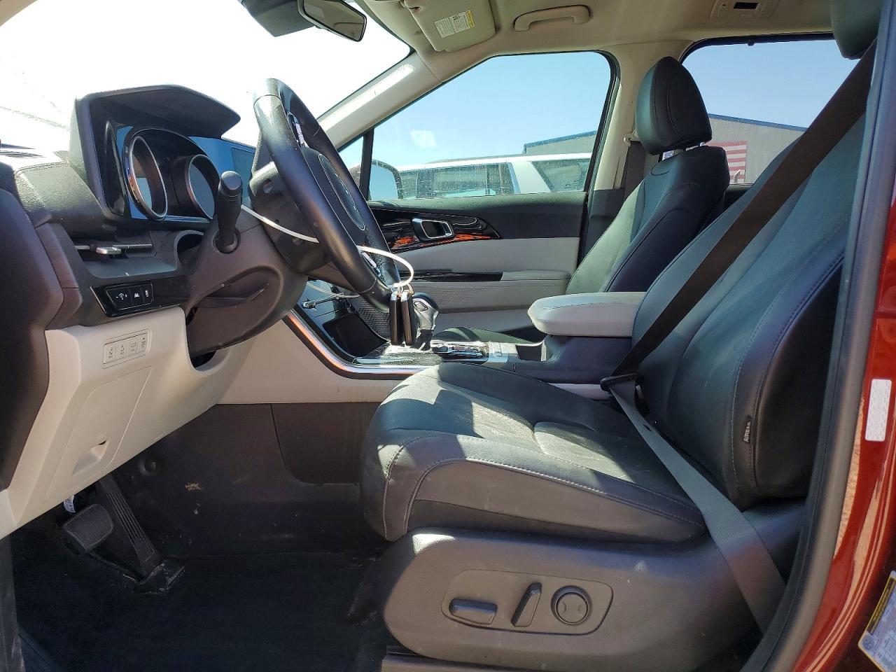 2022 Kia Carnival Ex - Image 7