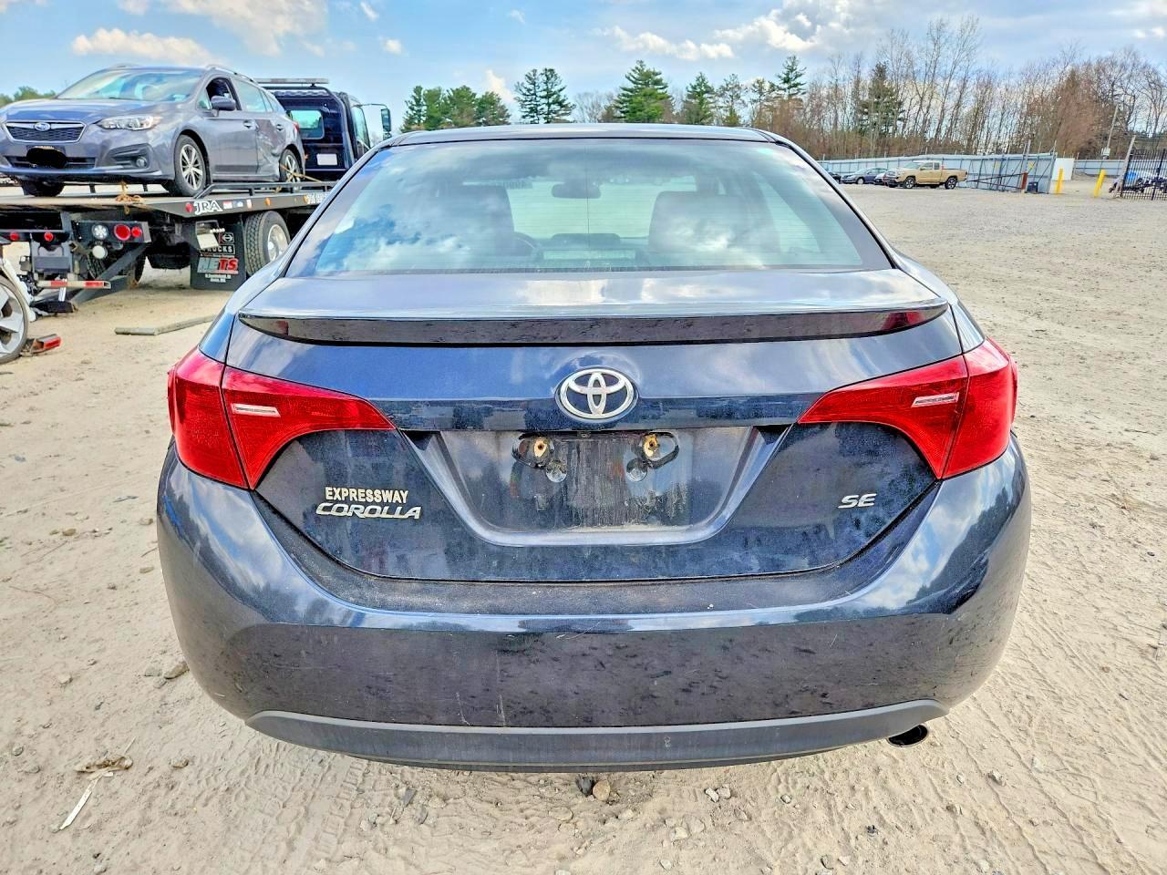 2018 Toyota Corolla Se - Фото 6