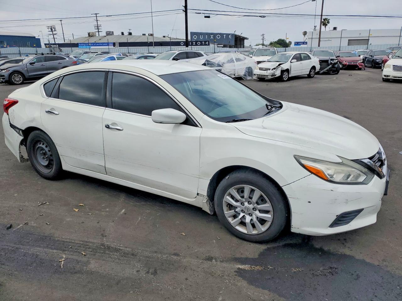 2017 Nissan Altima 2.5 S - Фото 4
