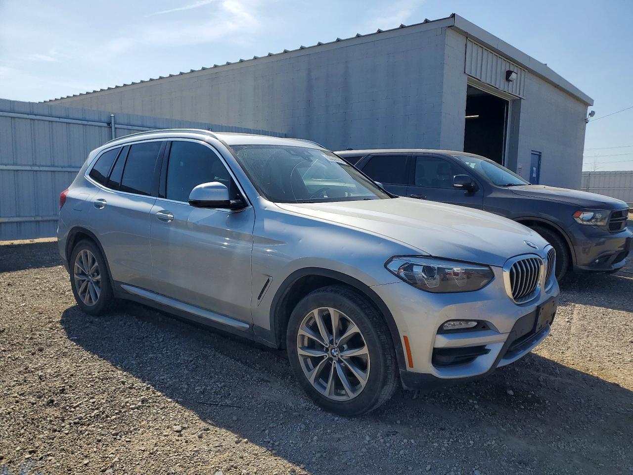 2019 BMW X3 xDrive30I - Фото 4